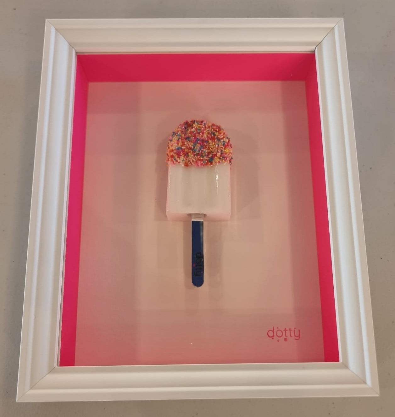 22. Dotty
Skulptur - 39 x 23 cm